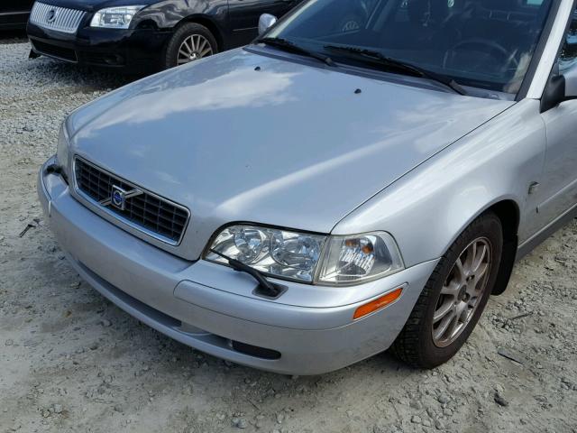 YV1VS27534F059991 - 2004 VOLVO S40 1.9T SILVER photo 9