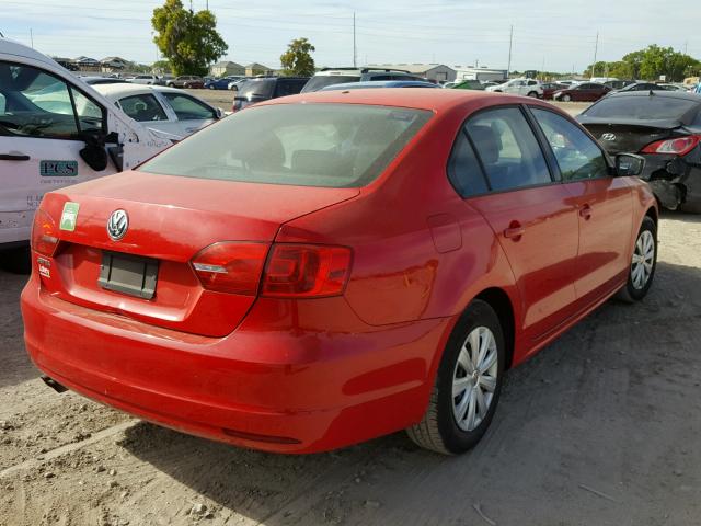 3VW2K7AJ3DM204732 - 2013 VOLKSWAGEN JETTA BASE 红色 照片 4