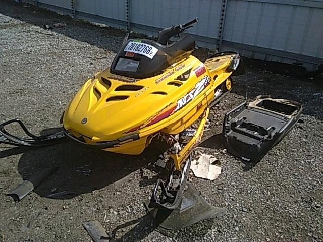 127300776 - 1998 SKID MXZ YELLOW photo 2