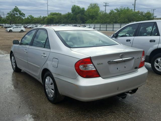 4T1BE32K44U346184 - 2004 TOYOTA CAMRY LE SILVER photo 3