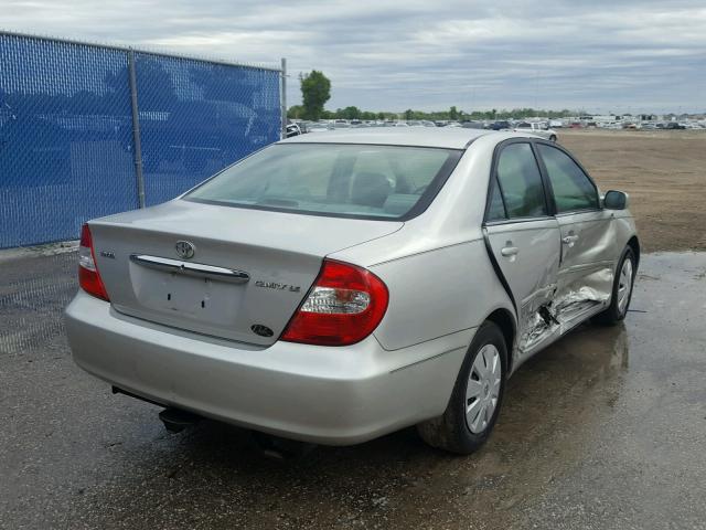 4T1BE32K44U346184 - 2004 TOYOTA CAMRY LE SILVER photo 4