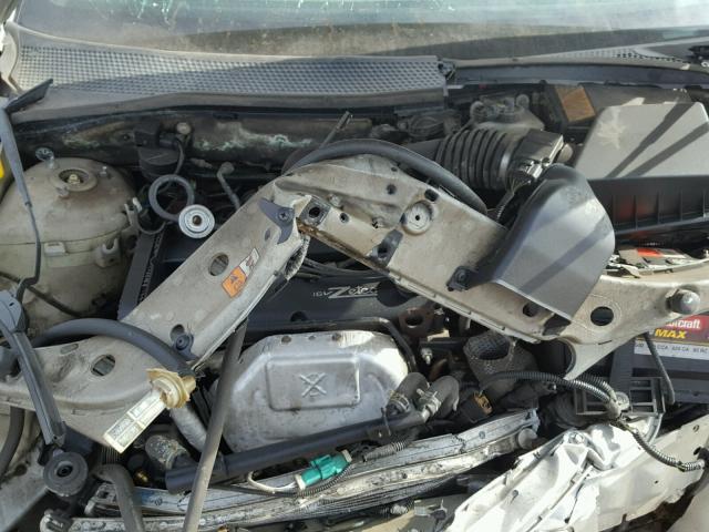 3FAHP37302R177740 - 2002 FORD FOCUS ZX5 SILVER photo 7