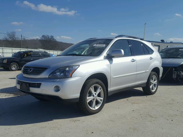 JTJHW31U482071445 - 2008 LEXUS RX 400H SILVER photo 2