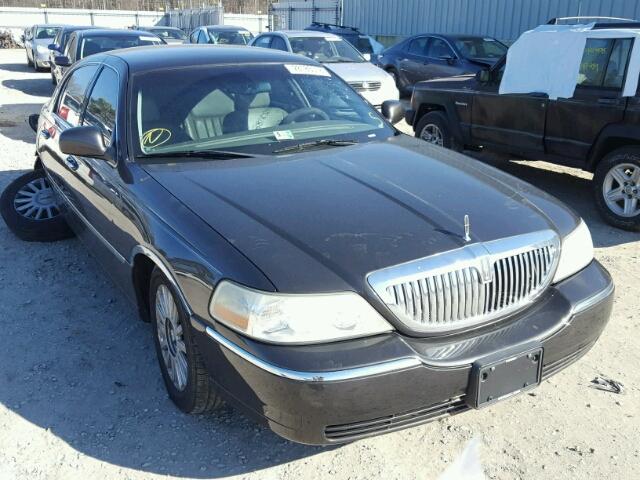 1LNHM81W45Y622517 - 2005 LINCOLN TOWN CAR S GRAY photo 1