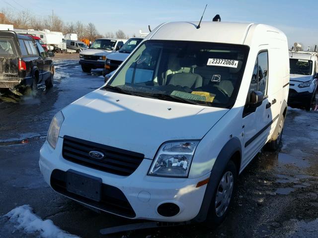 NM0LS7BN0DT133383 - 2013 FORD TRANSIT CO WHITE photo 2