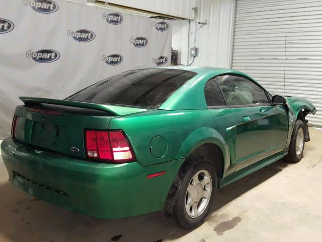 1FAFP4044YF310103 - 2000 FORD MUSTANG GREEN photo 4