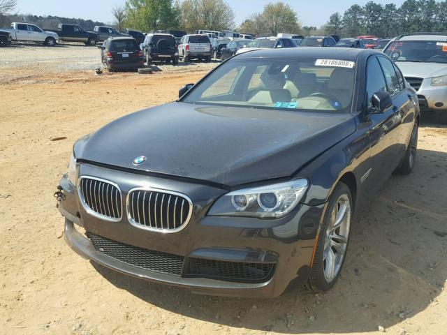 WBAYA6C52DD143666 - 2013 BMW 740 I GRAY photo 2