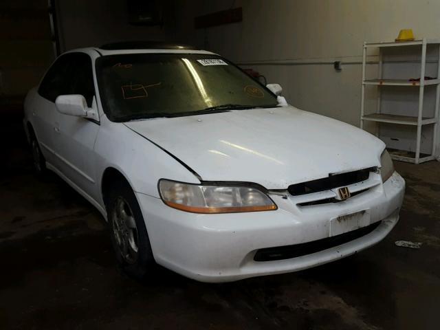 1HGCG5567YA035158 - 2000 HONDA ACCORD EX WHITE photo 1