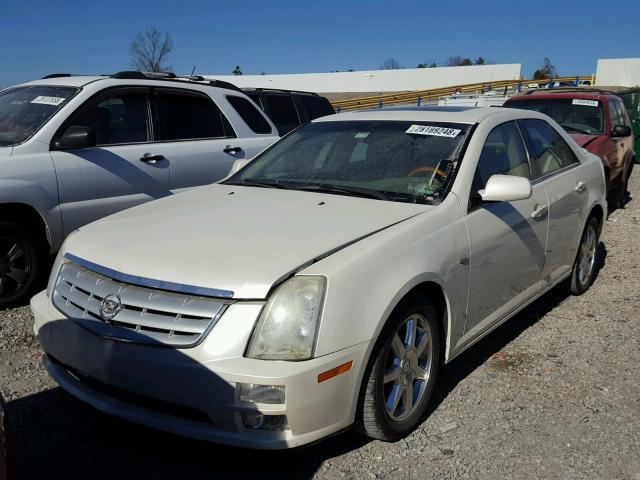 1G6DW677560145651 - 2006 CADILLAC STS WHITE photo 2