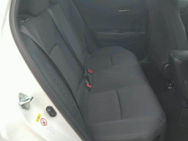 NMTKHMBX6JR040907 - 2018 TOYOTA C-HR XLE WHITE photo 6