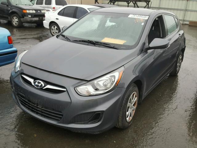 KMHCT5AE6CU034562 - 2012 HYUNDAI ACCENT GLS GRAY photo 2