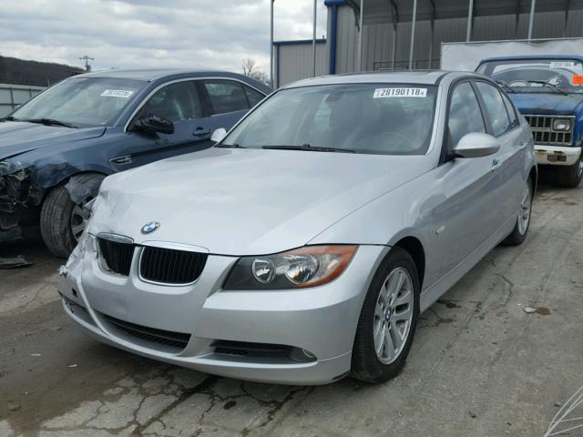 WBAVA33527KX80588 - 2007 BMW 328 I SILVER photo 2