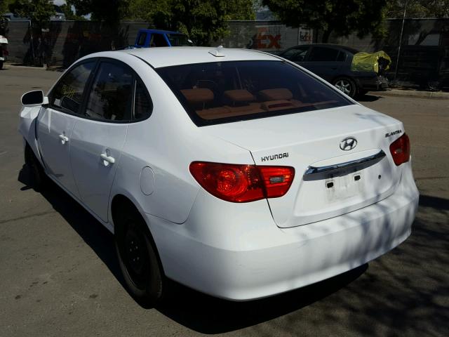 KMHDU4AD0AU838095 - 2010 HYUNDAI ELANTRA BL WHITE photo 3