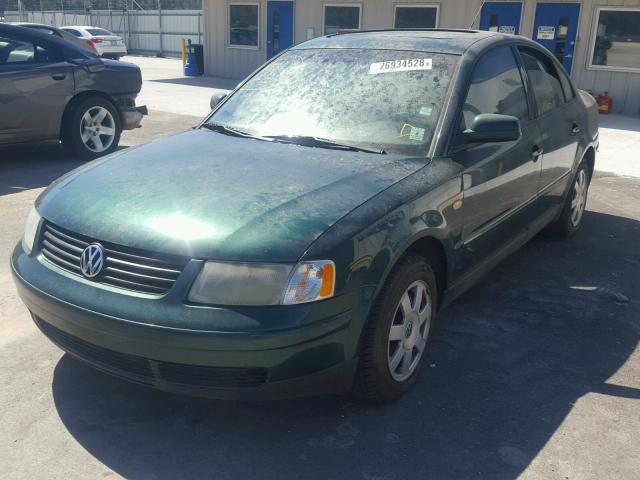 WVWMD63B5XE506748 - 1999 VOLKSWAGEN PASSAT GLS GREEN photo 2