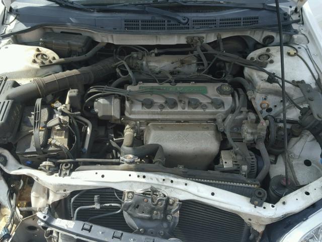 1HGCG66591A095539 - 2001 HONDA ACCORD LX WHITE photo 7