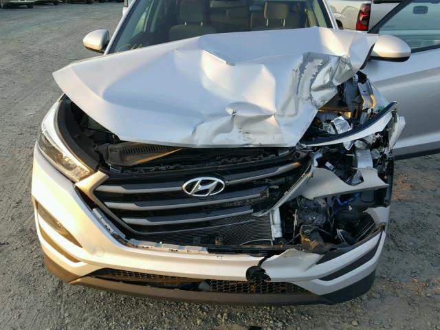 KM8J33A40GU148484 - 2016 HYUNDAI TUCSON LIM SILVER photo 7