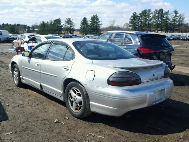 1G2WP52K12F186881 - 2002 PONTIAC GRAND PRIX SILVER photo 3