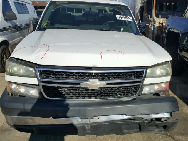 1GBHC29U36E207610 - 2006 CHEVROLET SILVERADO WHITE photo 7