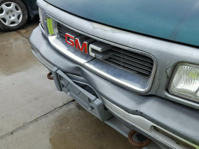 1GKDT13W4T2533996 - 1996 GMC JIMMY GREEN photo 9