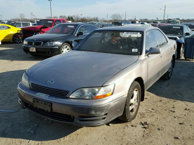 JT8VK13T7N0115700 - 1992 LEXUS ES 300 TAN photo 2