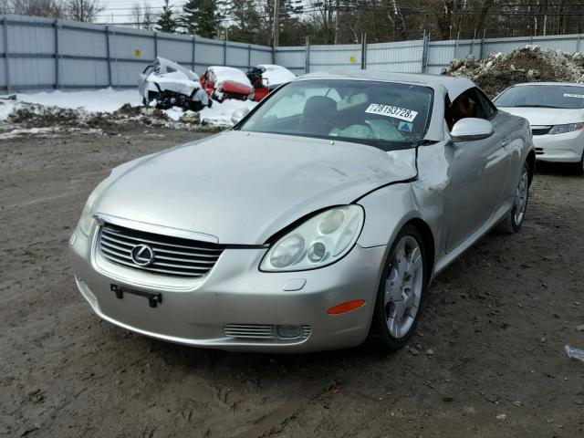 JTHFN48Y540052094 - 2004 LEXUS SC 430 SILVER photo 2