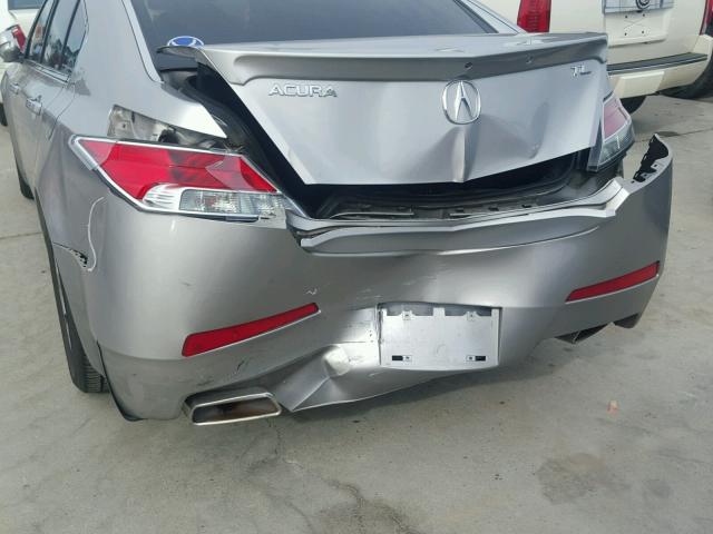 19UUA8F57AA016077 - 2010 ACURA TL SILVER photo 9