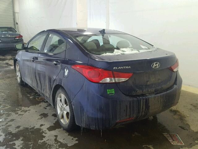 5NPDH4AE3DH305349 - 2013 HYUNDAI ELANTRA GL BLUE photo 3