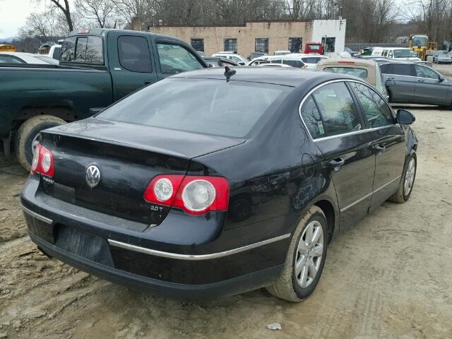 WVWEK73C48E247499 - 2008 VOLKSWAGEN PASSAT LUX BLACK photo 4