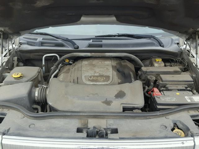 1J8HH58227C589178 - 2007 JEEP COMMANDER 银色 照片 7