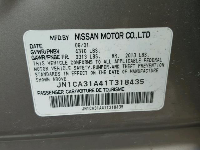 JN1CA31A41T318435 - 2001 NISSAN MAXIMA GXE SILVER photo 10