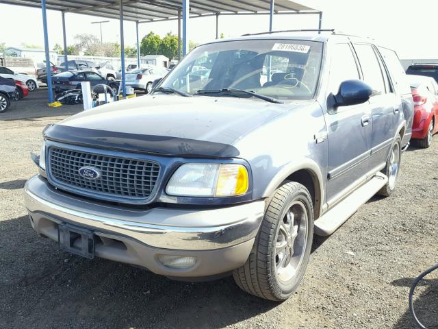 1FMRU17L31LB49354 - 2001 FORD EXPEDITION BLUE photo 2