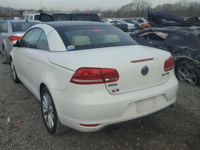 WVWBW7AH3CV008606 - 2012 VOLKSWAGEN EOS KOMFOR WHITE photo 3