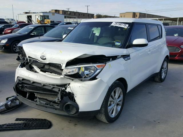 KNDJP3A52F7160201 - 2015 KIA SOUL + WHITE photo 2