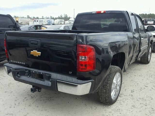 1GCRCSE05DZ408675 - 2013 CHEVROLET SILVERADO BLACK photo 4