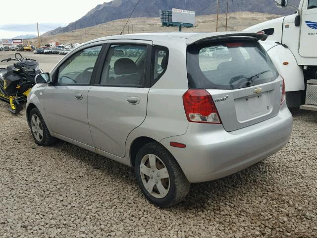 KL1TD666X7B734523 - 2007 CHEVROLET AVEO BASE Srebrny zdjęcie 3
