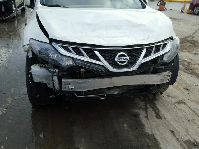 JN8AZ1MU7DW200653 - 2013 NISSAN MURANO S WHITE photo 9