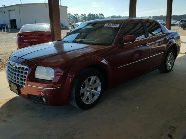 2C3KA53G97H747716 - 2007 CHRYSLER 300 TOURIN RED photo 2