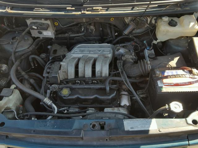 1C4GH54L8RX240667 - 1994 CHRYSLER TOWN & COU GREEN photo 7