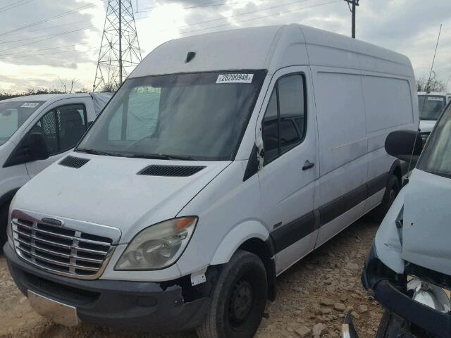 WDYPE8CC7B5521621 - 2011 FREIGHTLINER SPRINTER 2 WHITE photo 2