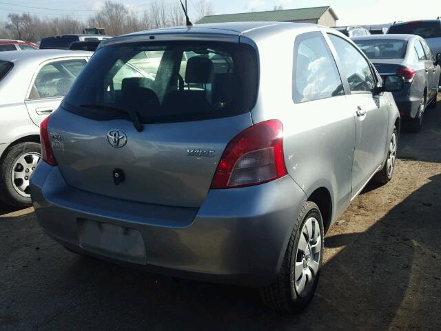 JTDJT923X75071744 - 2007 TOYOTA YARIS GRAY photo 4