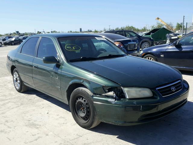 4T1BG22K2YU961052 - 2000 TOYOTA CAMRY CE GREEN photo 1