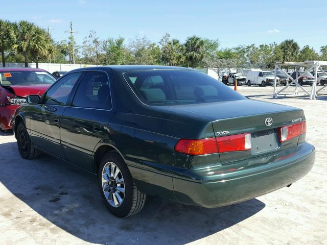 4T1BG22K2YU961052 - 2000 TOYOTA CAMRY CE GREEN photo 3