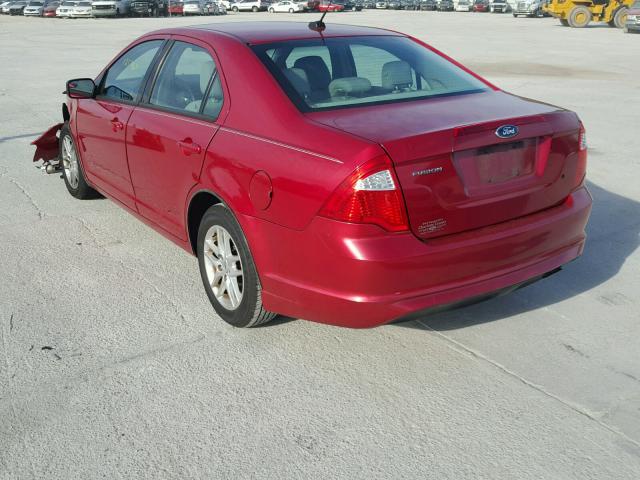 3FAHP0GA4CR408119 - 2012 FORD FUSION S RED photo 3