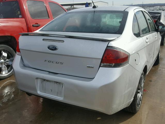 1FAHP3GN8BW121916 - 2011 FORD FOCUS SES SILVER photo 4