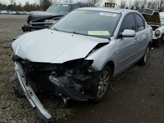 JM1BK12F181781840 - 2008 MAZDA 3 I SILVER photo 2