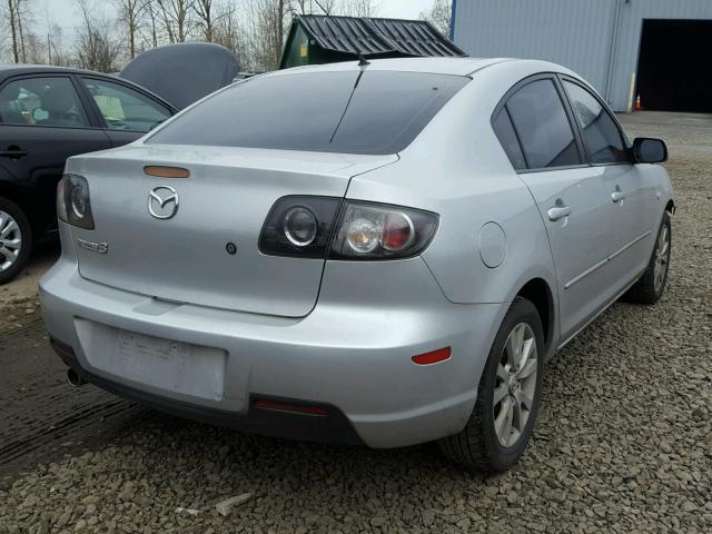 JM1BK12F181781840 - 2008 MAZDA 3 I SILVER photo 4