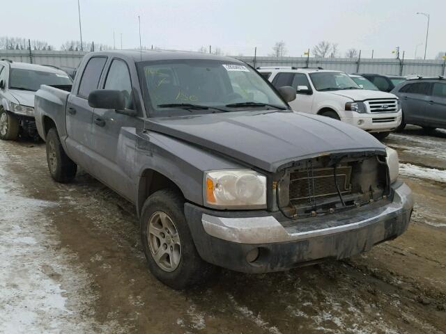 1D7HW48N75S281403 - 2005 DODGE DAKOTA QUA GRAY photo 1