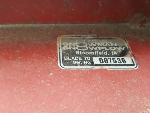 D07536 - 2013 SNOW REAR PLOW RED photo 10