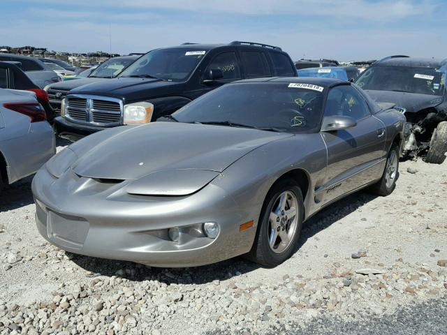 2G2FS22K522158886 - 2002 PONTIAC FIREBIRD BROWN photo 2