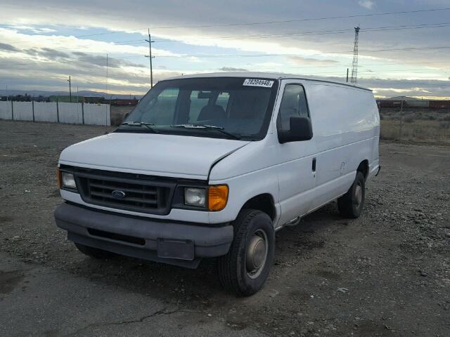 1FTSS34L93HB07983 - 2003 FORD ECONOLINE WHITE photo 2